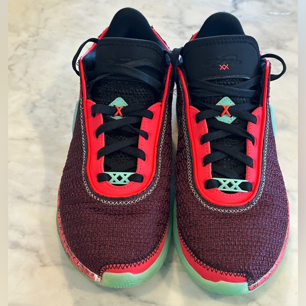 Nike LeBron XX SE ‘Night Maroon’ - Picture 4 of 6